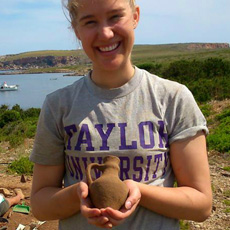Student discovers a full jar from V century AD in Sanisera