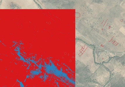 Automatic detection of anomalies in QGIS over the digitised structures