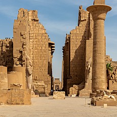First courtyard of the Temple of Amun at Karnak, Luxor, with the column of Taharqa and the second pylon.