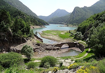 Escales reservoir Pyrenees landscape